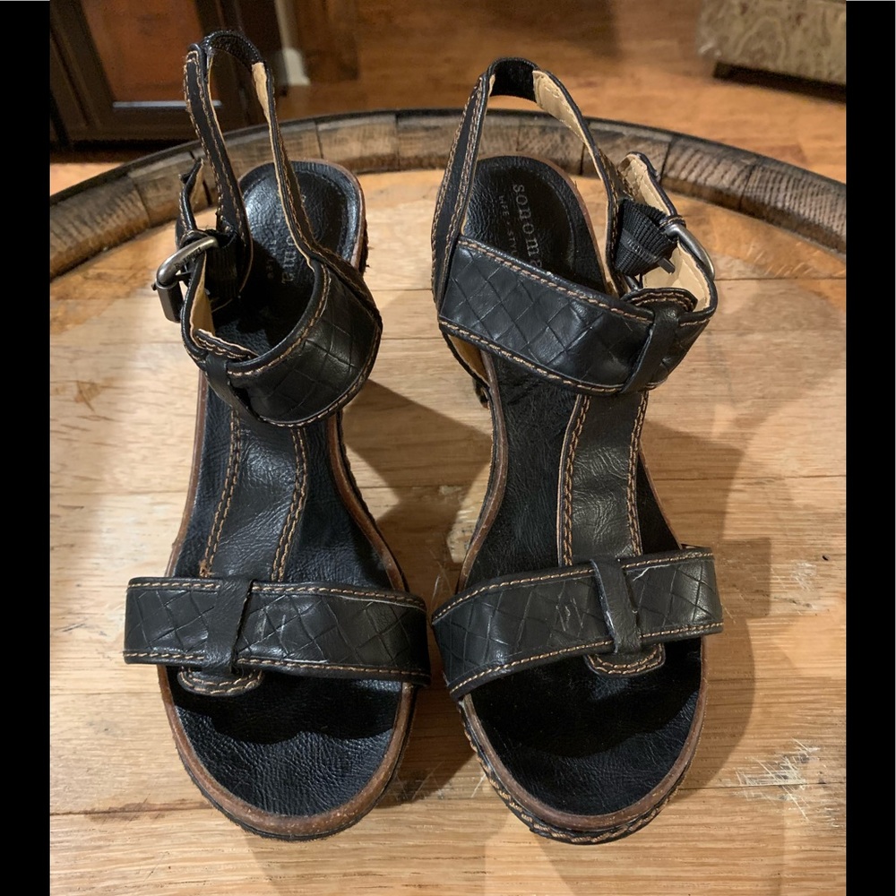 Sonoma leather sandals